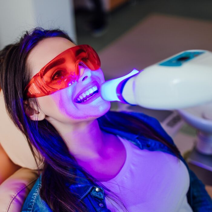Zoom vs KöR Whitening: Which Is Right for You?